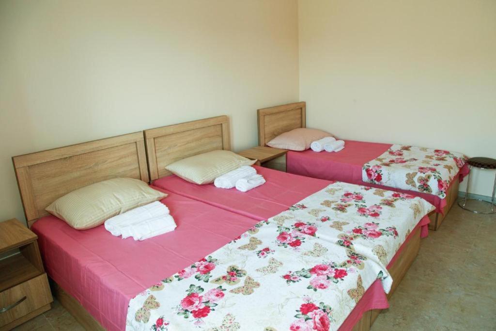 La Vie En Rose Hotel Kobuleti Exterior photo